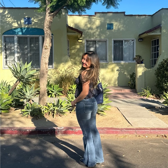 janezaalora